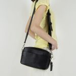 Bolso bandolera de piel negra Bolso pequeño para cámara de mujer negro Bolso bandolera pequeño para cámara negro Bolso pequeño tipo cartera negro Bolso suave negro Etsy España
