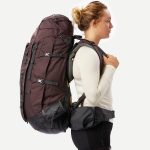 Mochila trekking Mujer 60+10L MT900 Symbium | Decathlon