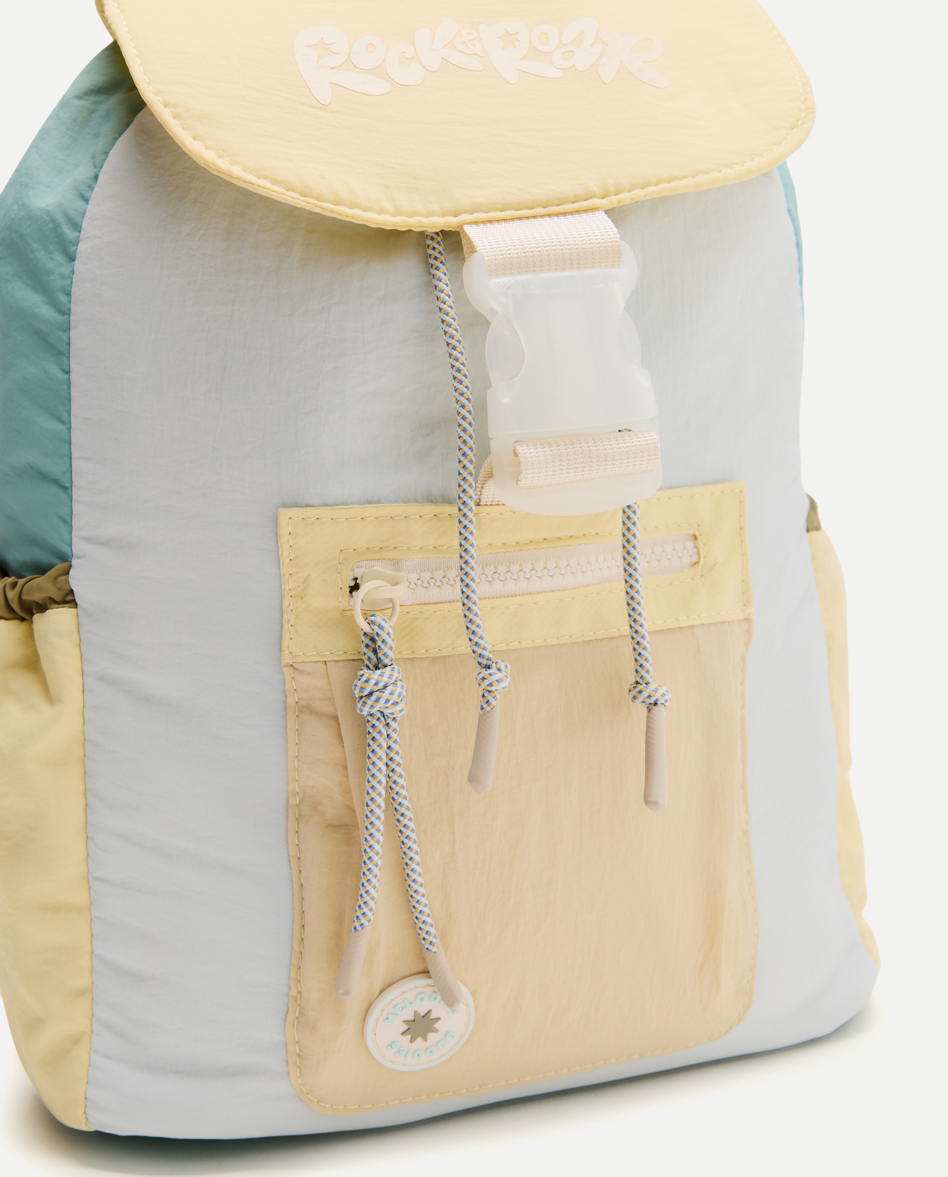 mochila-camping-458lbi-1.jpg Mochila camping de niño Multicolor Kids El Corte Inglés - Imagen 1