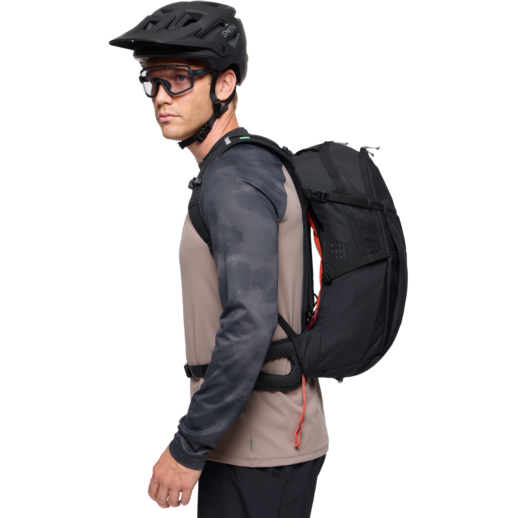 mochila-ciclismo-796cjs-1.jpg Vaude Mochila ciclismo TrailControl 20+ black | BIKE24 - Imagen 1