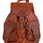 Mochila de cuero marroquí. Mochila grande dos bolsillos color coñac.