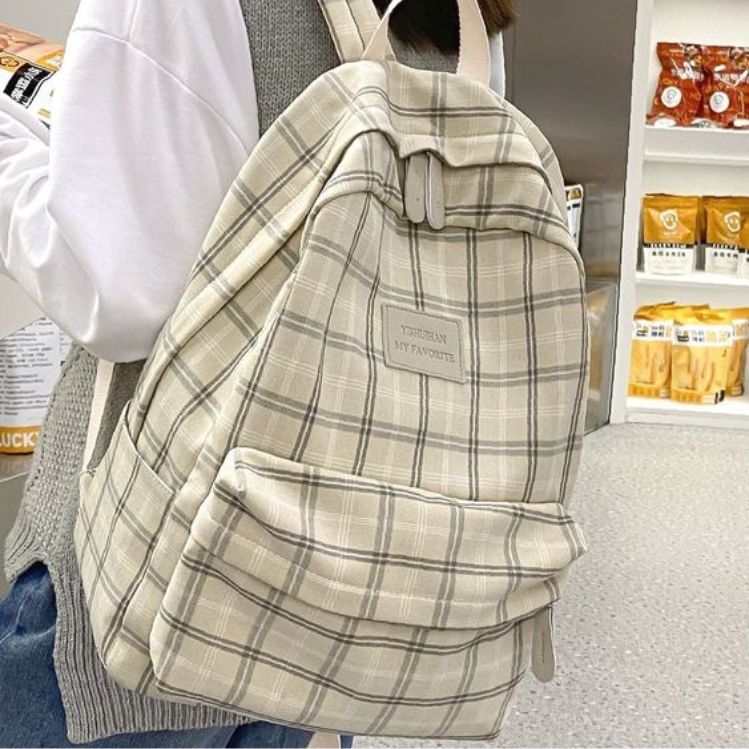 mochilas-aesthetic-297azt-1.jpg 10 mochilas aesthetic que puedes comprar en linea–mochila de cuadros - Imagen 1