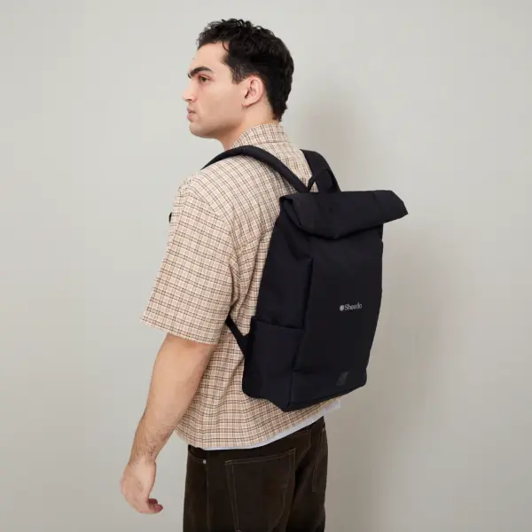mochilas-de-marca-118wpa.webp Mochila enrollable Lefrik Roll. Material ecológico Sheedo Studio - Imagen 1