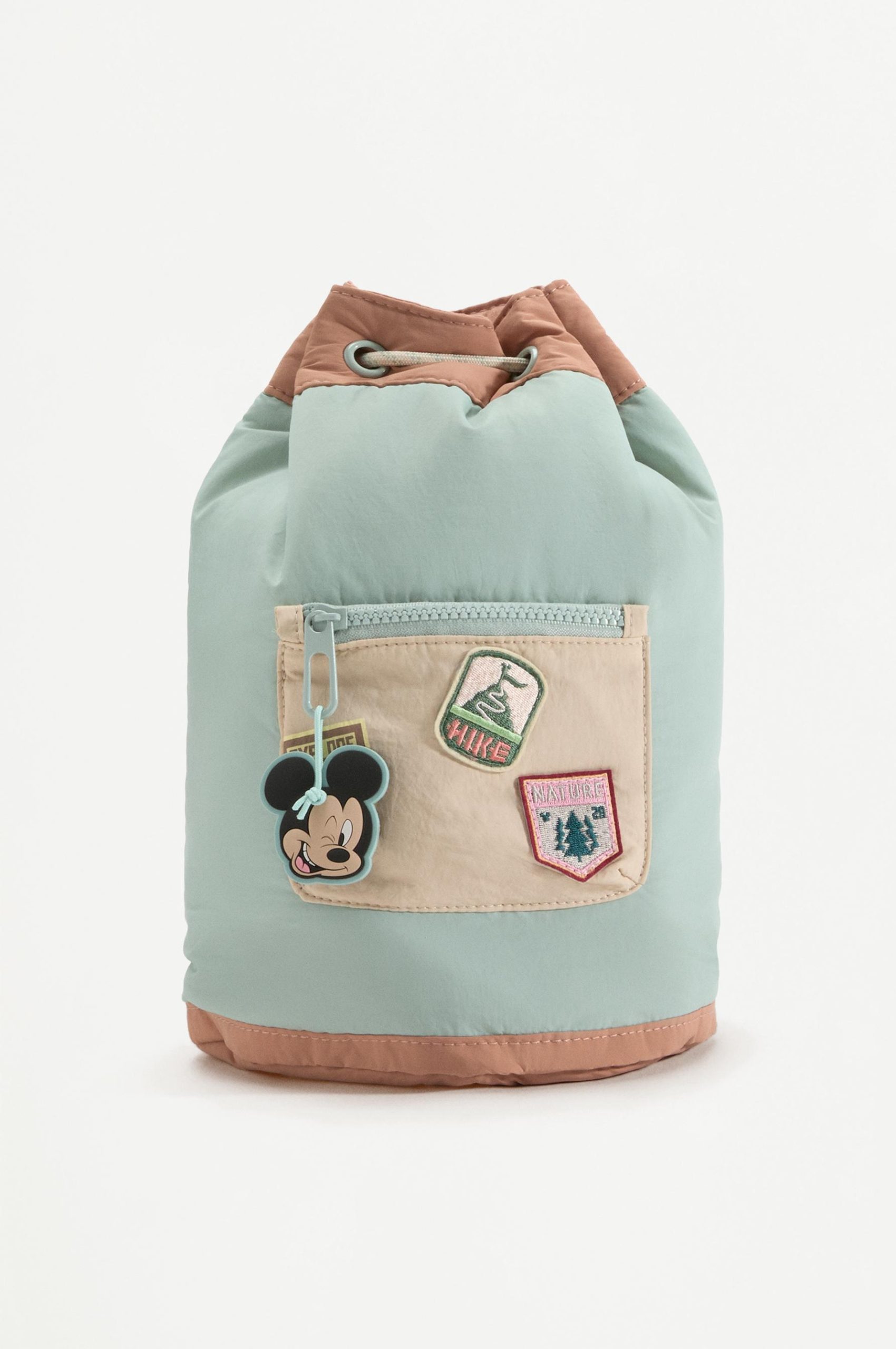 mochilas-disney-197gil-1.jpg Mochila saco Mickey Mouse Explorador ©Disney MOCHILAS | BOLSOS Bebé Niño Niños | LEFTIES España - Imagen 1